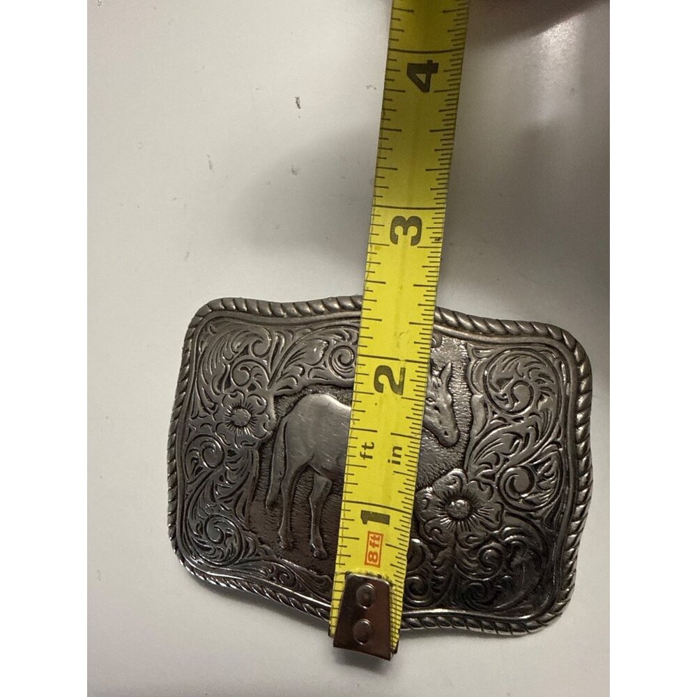 Vintage Horse Design Western Belt Buckle Silver-Tone Floral Engraving 3" x 2.50" - Picture 4 of 4